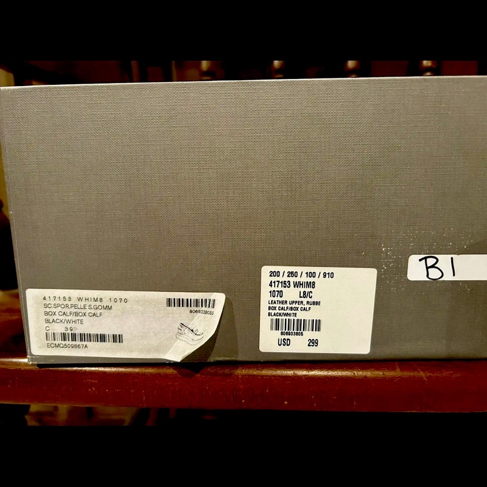 Alexander McQueen Black/White Platform Loafers Size 39/W8.5/M7 🔥